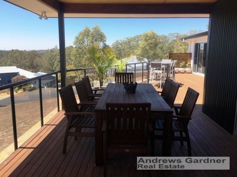 16-18 Headland Drive, Hallidays Point NSW 2430