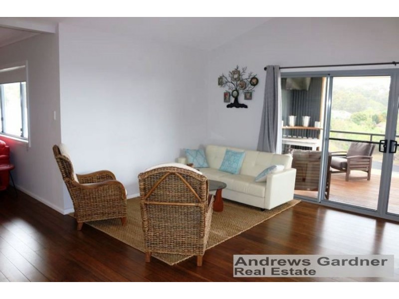 16-18 Headland Drive, Hallidays Point NSW 2430