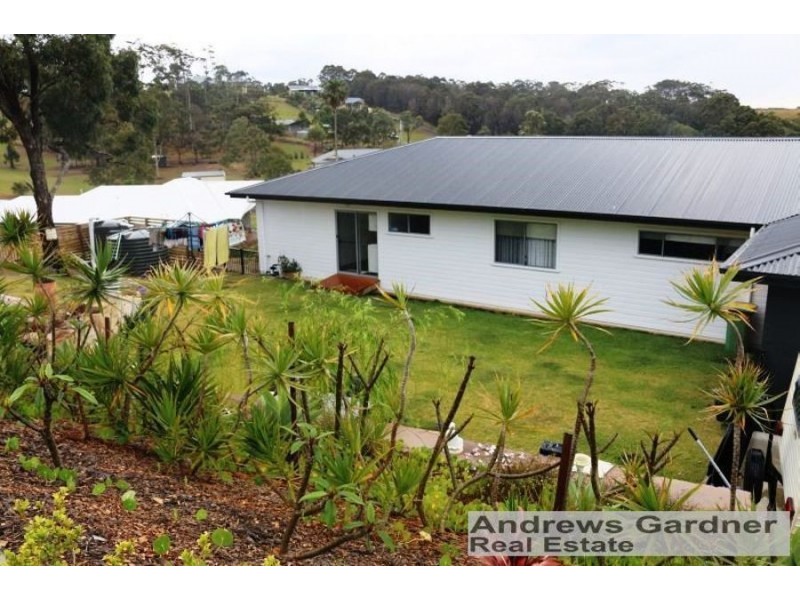 16-18 Headland Drive, Hallidays Point NSW 2430