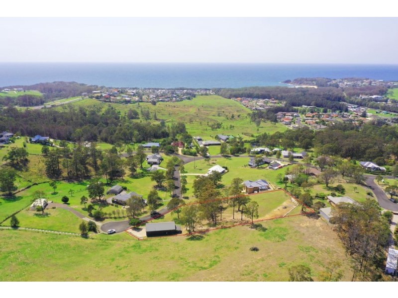 24 Headland Drive, Hallidays Point NSW 2430