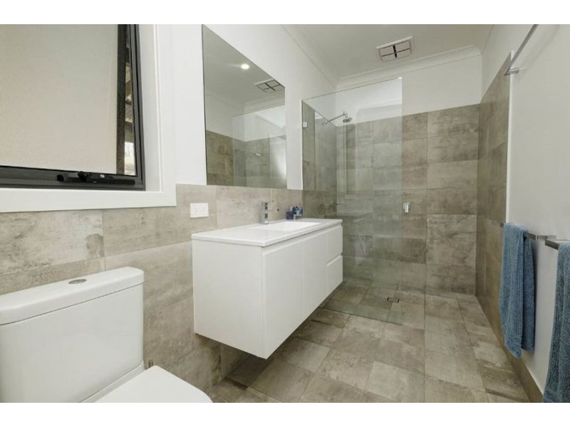 24 Headland Drive, Hallidays Point NSW 2430