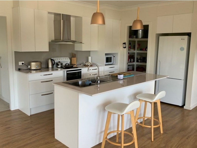 41 Hilltop Parkway, Tallwoods Village NSW 2430