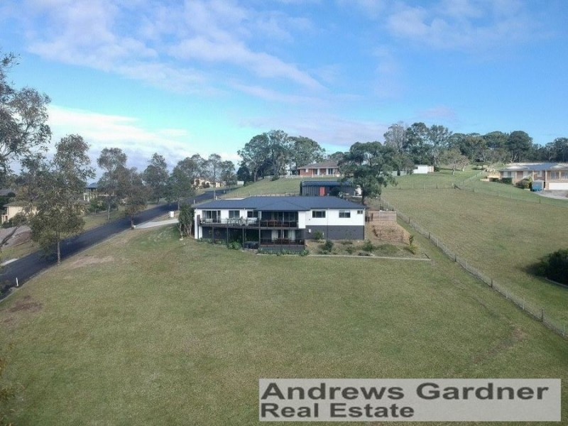 16 Headland Drive, Hallidays Point NSW 2430