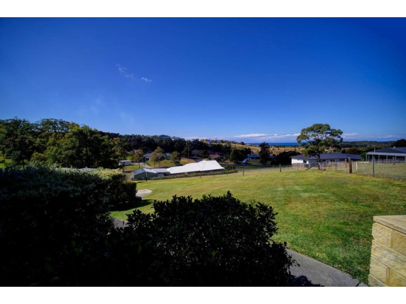 22 Headland Drive, Hallidays Point NSW 2430