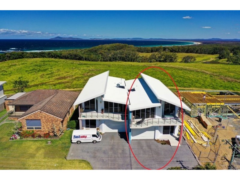 1/30 High Street, Hallidays Point NSW 2430