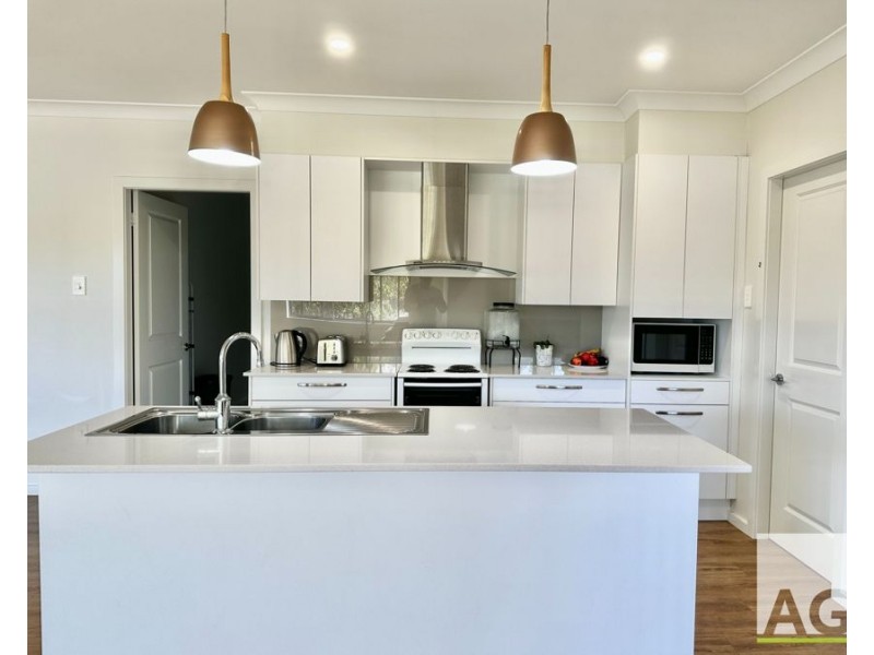 41 Hilltop Parkway, Tallwoods Village NSW 2430