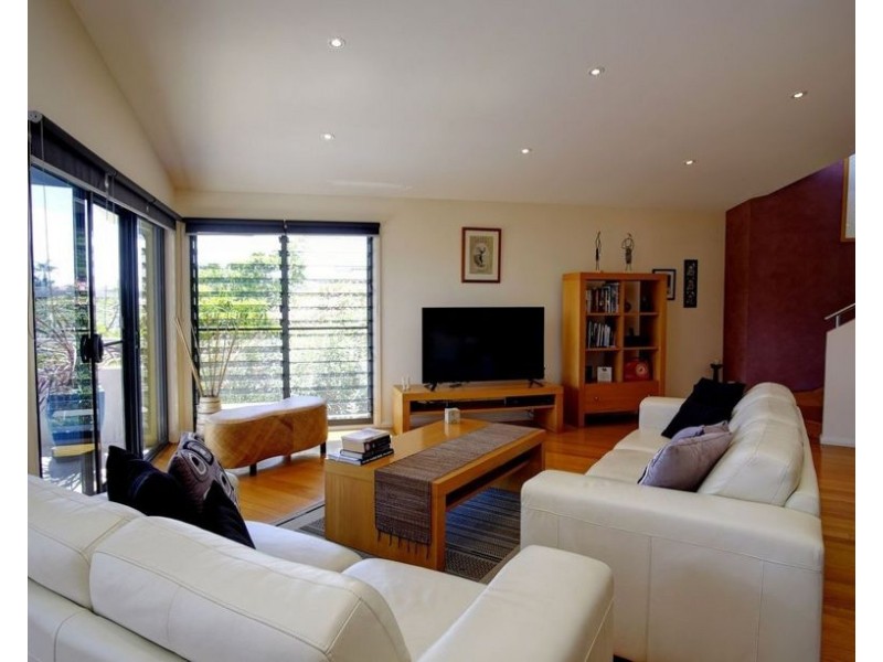 7 Callemondah Lane, Black Head NSW 2430