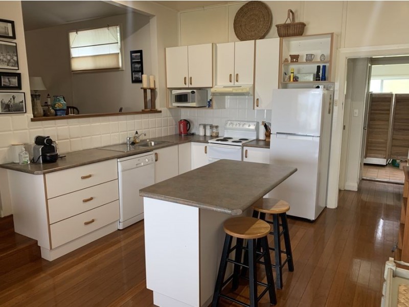 12 William St, Black Head NSW 2430