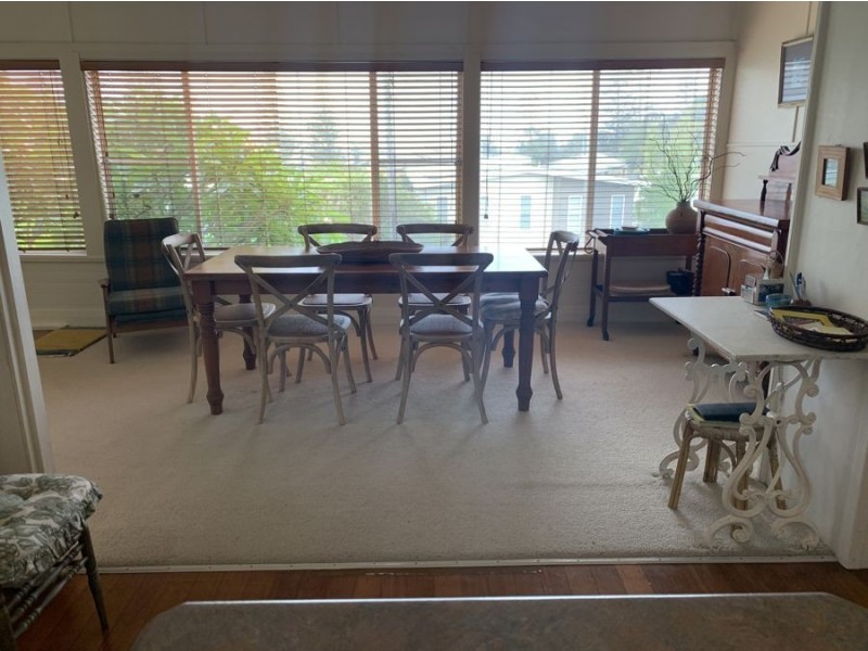 12 William St, Black Head NSW 2430