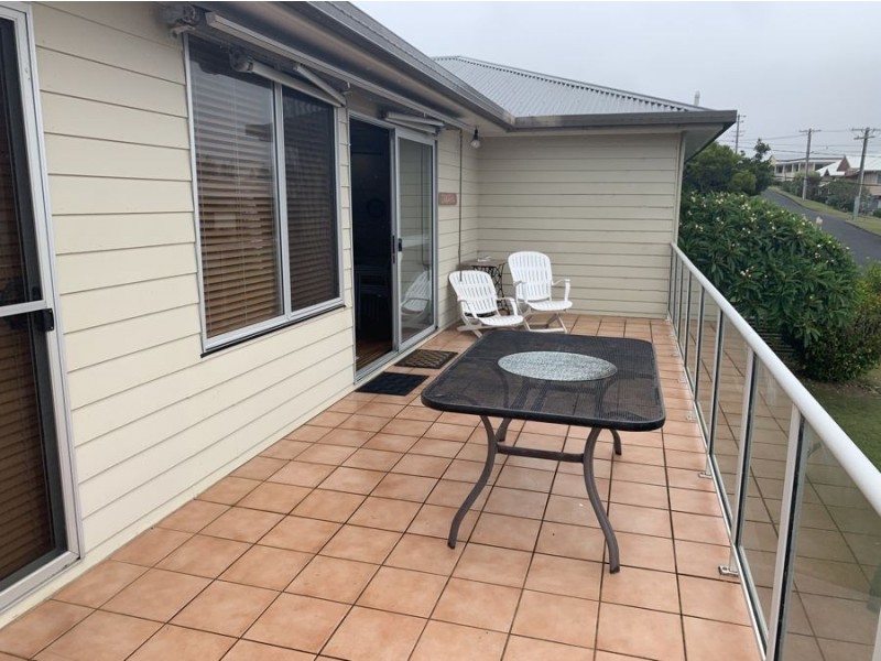 12 William St, Black Head NSW 2430