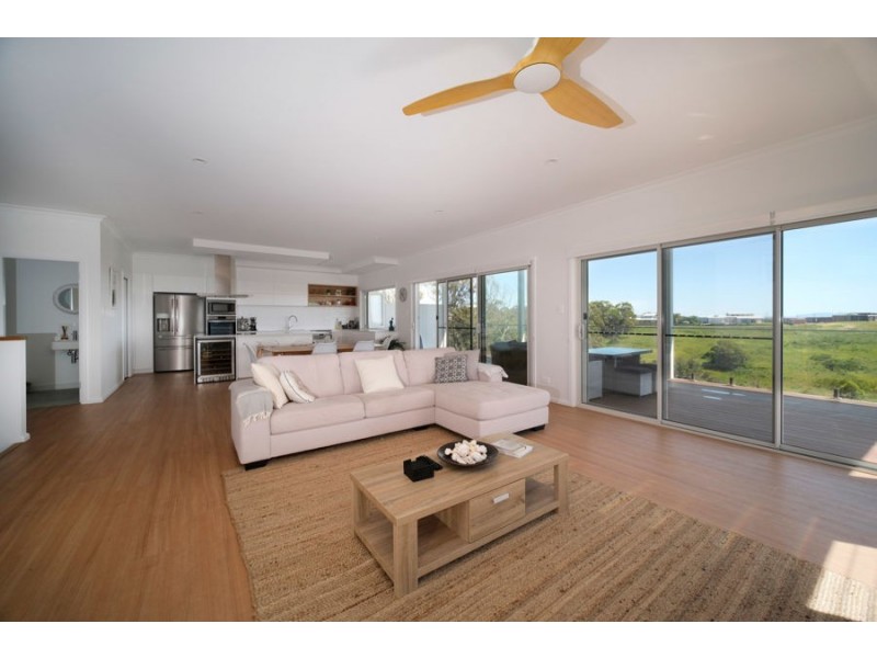 64 Red Head Road, Red Head NSW 2430