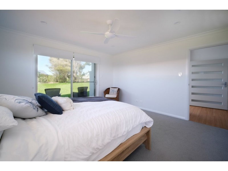 64 Red Head Road, Red Head NSW 2430