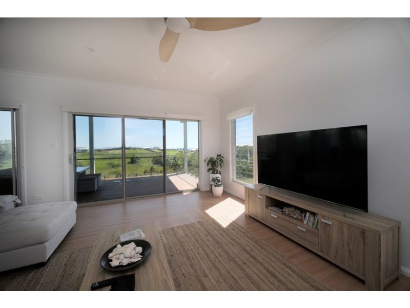 64 Red Head Road, Red Head NSW 2430