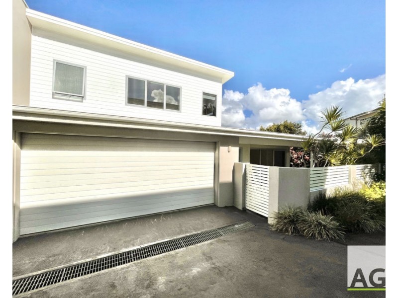 5/33-37 Emerald Dive, Diamond Beach NSW 2430
