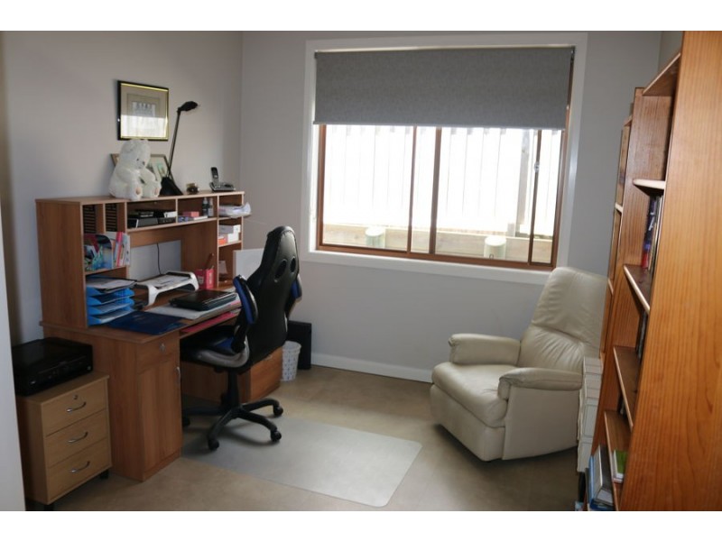 9 Twilight Close, Red Head NSW 2430