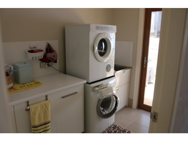 9 Twilight Close, Red Head NSW 2430