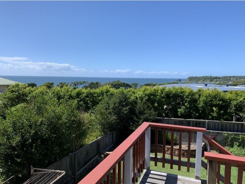 2/23 Red Head Rd, Red Head NSW 2430