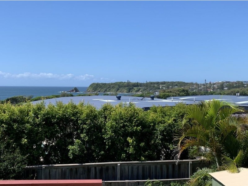 2/23 Red Head Rd, Red Head NSW 2430