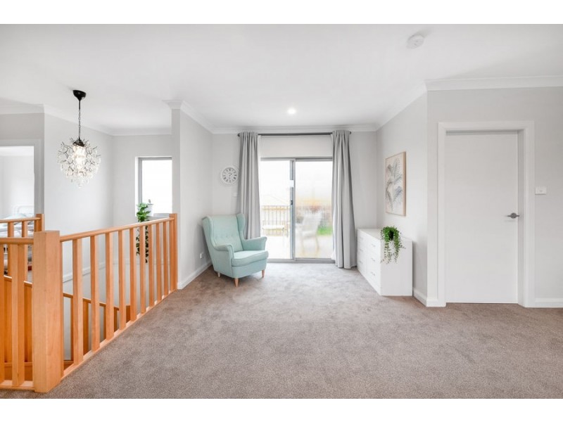 2 Lake View Way, Hallidays Point NSW 2430