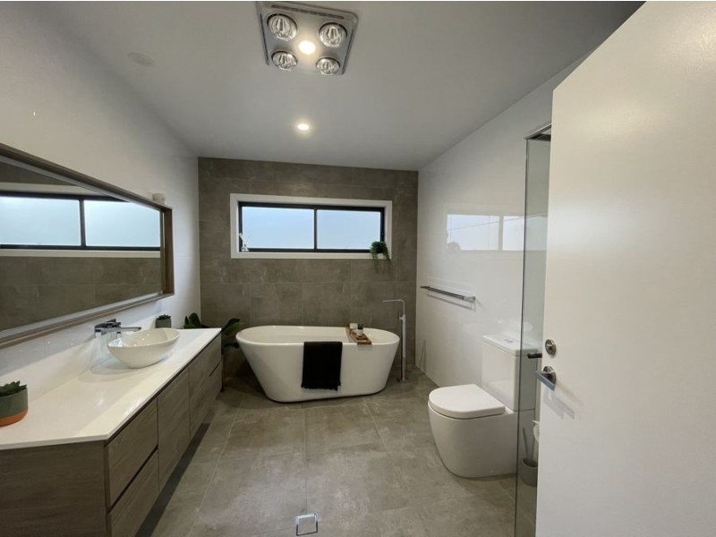 6a The Boulevard, Tallwoods Village NSW 2430