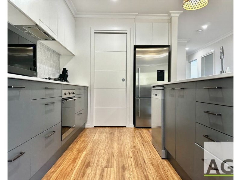 5 Camellia Close, Tallwoods Village NSW 2430