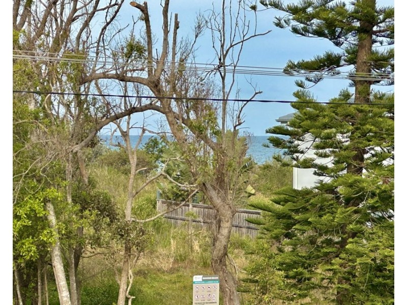 2 Cummins way, Diamond Beach NSW 2430