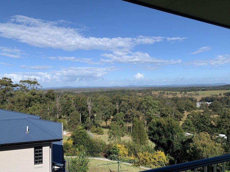 8 Lake View Way, Tallwoods Village NSW 2430