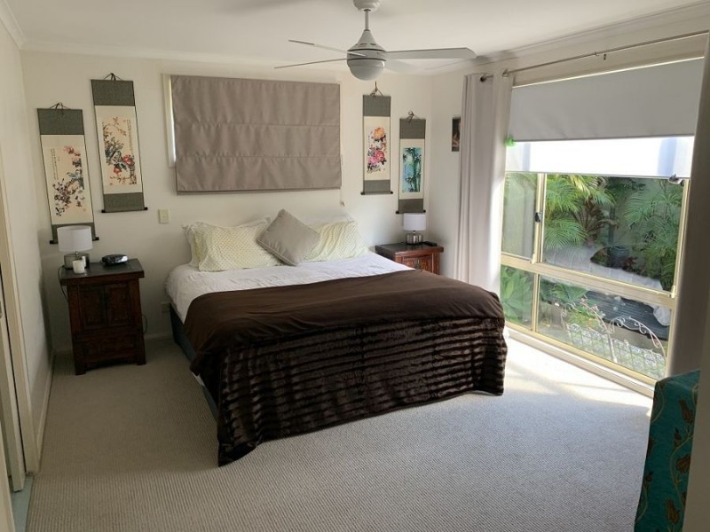 9 Glen Court, Black Head NSW 2430