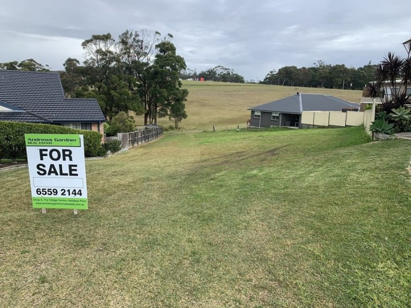 31 Sapphire Parade, Diamond Beach NSW 2430