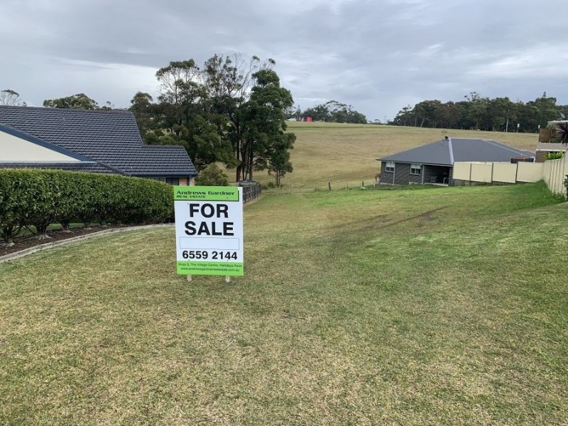 31 Sapphire Parade, Diamond Beach NSW 2430