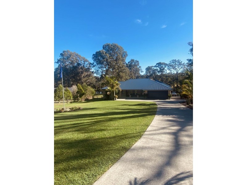 9a Woodlands Drive, Hallidays Point NSW 2430