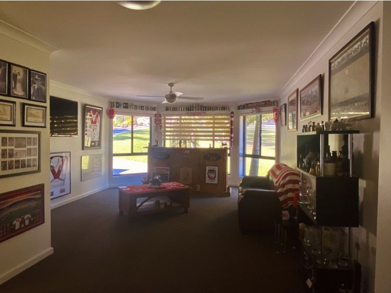 9a Woodlands Drive, Hallidays Point NSW 2430