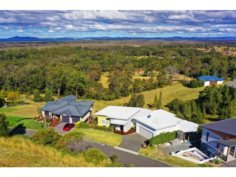 5 Azalea Crescent, Tallwoods Village NSW 2430