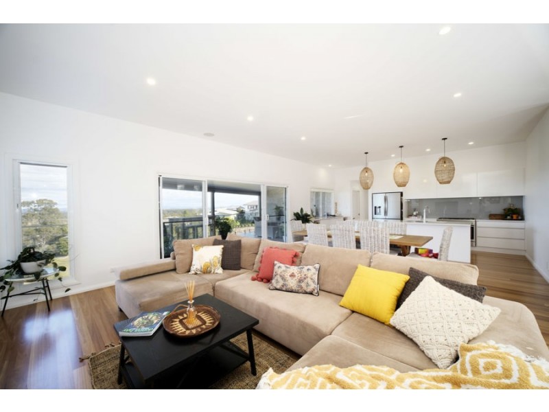 5 Azalea Crescent, Tallwoods Village NSW 2430