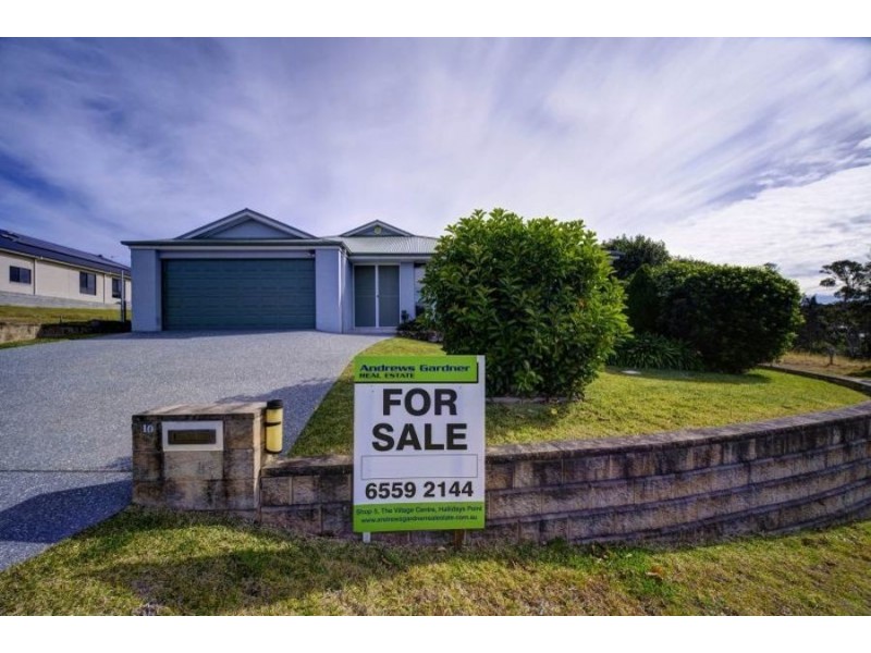 10 Hillside Terrace, Black Head NSW 2430