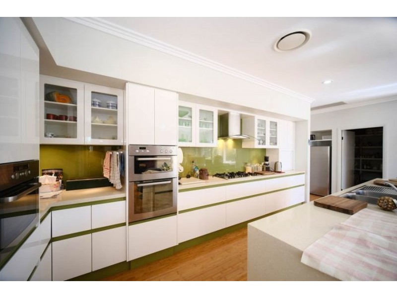 10 Hillside Terrace, Black Head NSW 2430