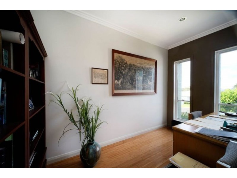 10 Hillside Terrace, Black Head NSW 2430