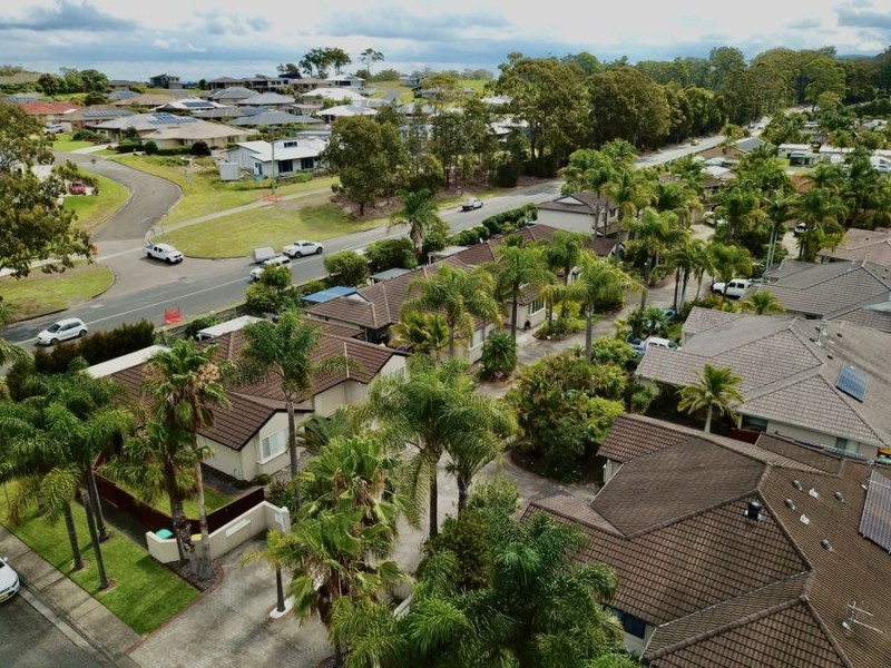 11/2 James Forster Drive, Hallidays Point NSW 2430