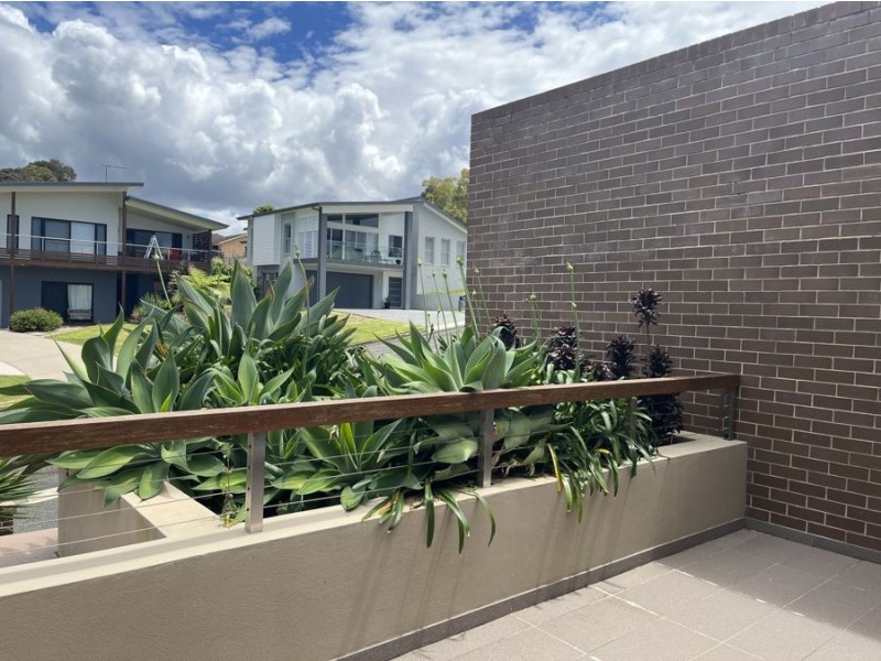 32A Seaview Street, Diamond Beach NSW 2430