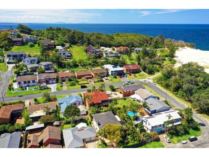 44 Sunbakers Drive, Forster NSW 2428