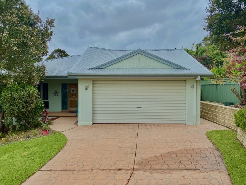 28 Hilltop Parkway, Tallwoods Village NSW 2430