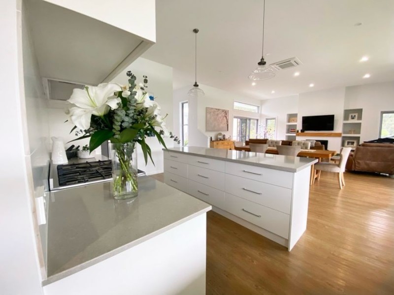 2 Avoca Court, Red Head NSW 2430