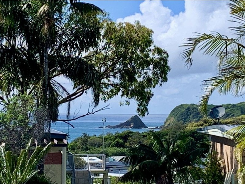 33 Red Head Rd, Red Head NSW 2430