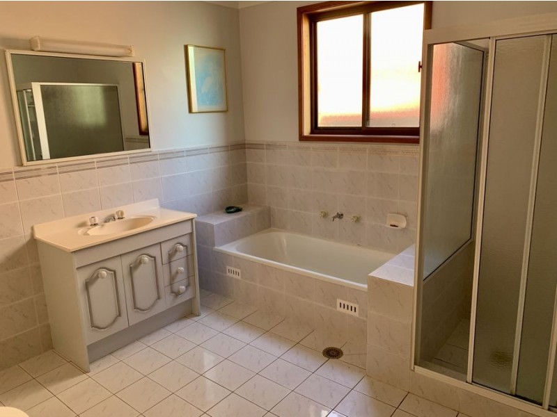 33 Red Head Rd, Red Head NSW 2430
