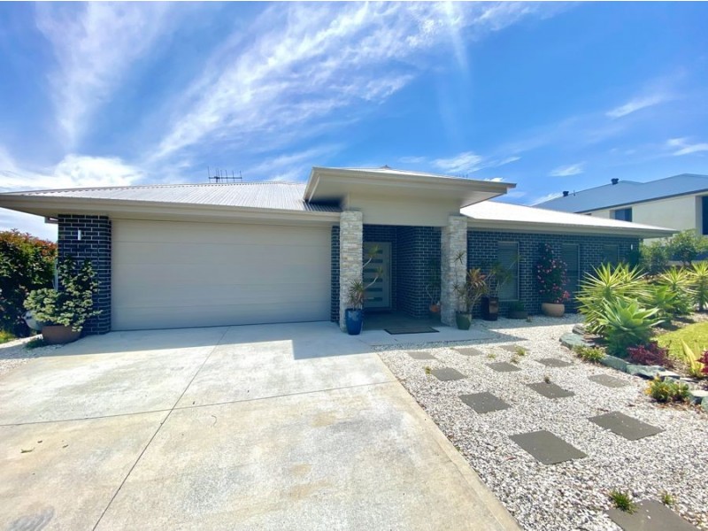 13 The Saddle, Tallwoods Village NSW 2430