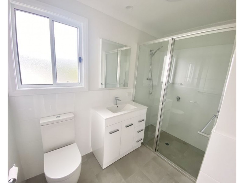 2/9A The Boulevard, Tallwoods Village NSW 2430