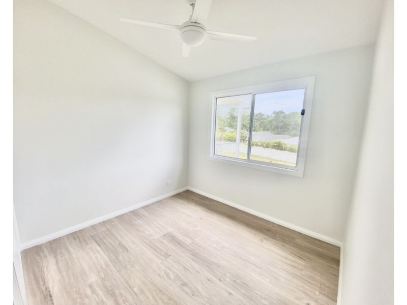 2/9A The Boulevard, Tallwoods Village NSW 2430