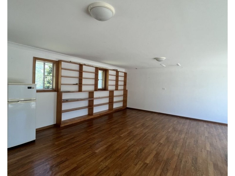 10 High Street, Black Head NSW 2430