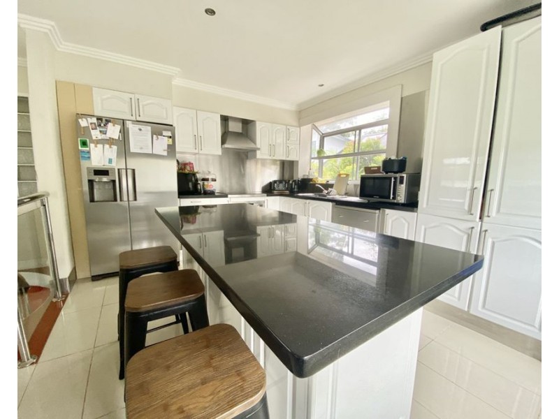 6 Sapphire Parade, Diamond Beach NSW 2430