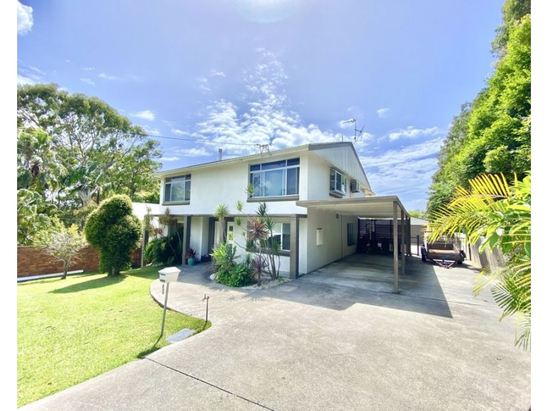 6 Sapphire Parade, Diamond Beach NSW 2430